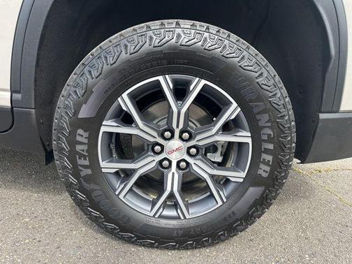 Riverstone Metallic 2026 GMC Acadia AT4 AWD