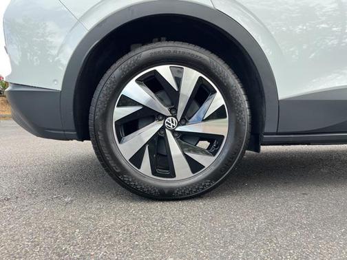 2023 Volkswagen ID.4 AWD Pro
