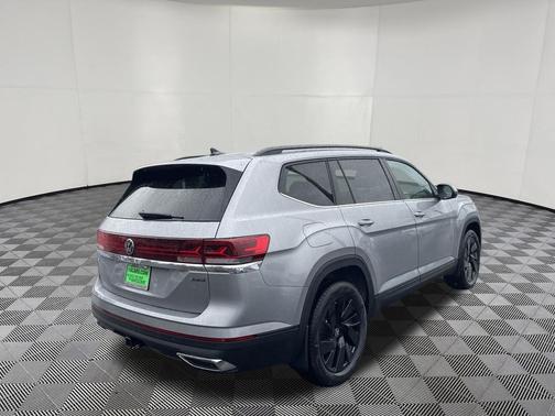 2026 Volkswagen Atlas 2.0T SE w/Technology 4MOTION