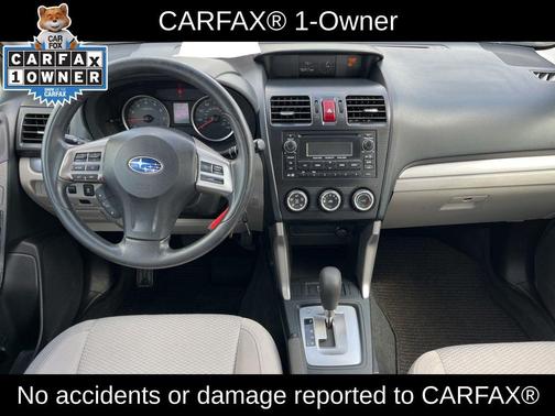 Ice Silver Metallic 2015 Subaru Forester 2.5i
