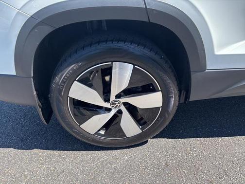 2024 Volkswagen Taos 1.5T S