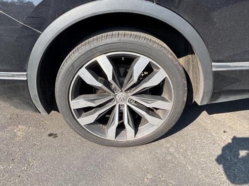 2020 Volkswagen Tiguan 2.0T SEL R-Line 4MOTION