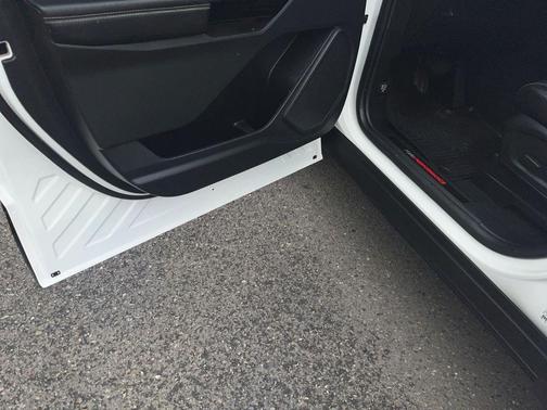 Star White Metallic Tri-Coat 2021 Ford Explorer ST