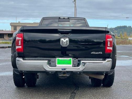 2021 RAM 3500 Tradesman Crew Cab 4x4 8' Box