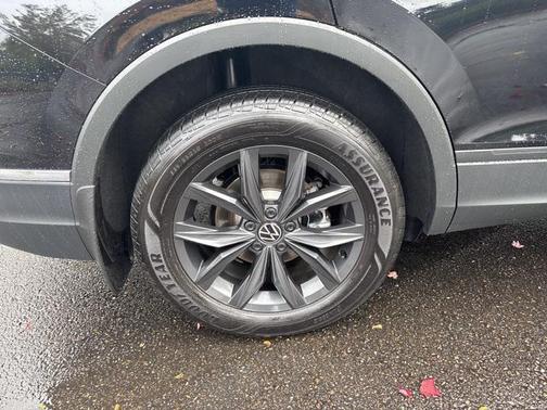 2024 Volkswagen Tiguan 2.0T SE 4MOTION