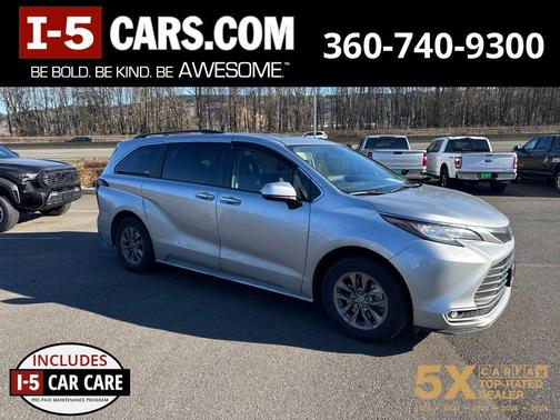 2022 Toyota Sienna XLE