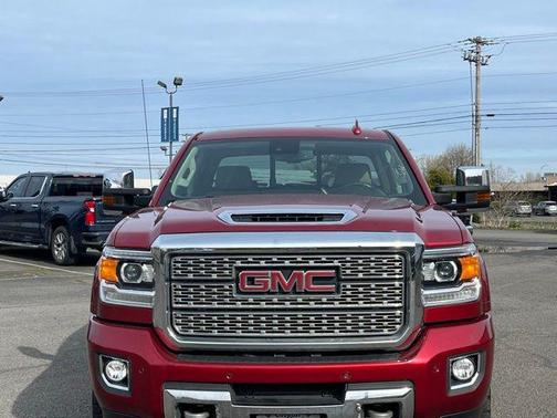 2018 GMC Sierra 2500 Denali