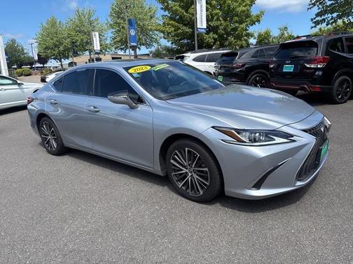 2023 Lexus ES 250 Base