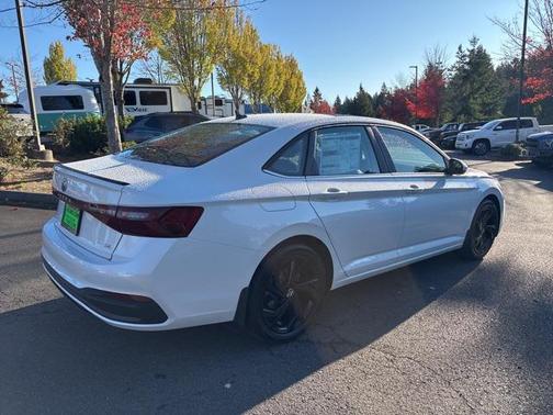 2026 Volkswagen Jetta 1.4T SE