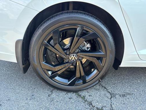 2026 Volkswagen Jetta 1.4T SE