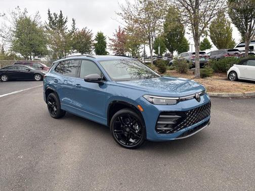 2025 Volkswagen Tiguan 2.0T SE R-Line Black 4MOTION