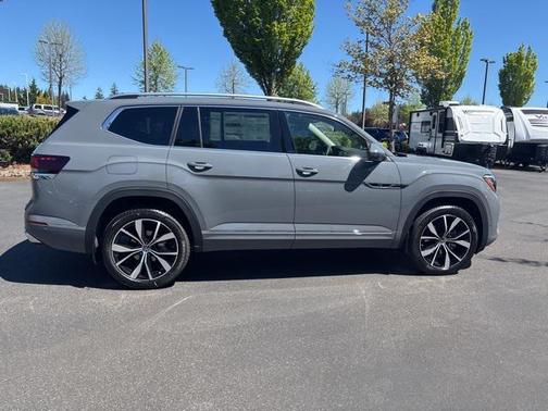 2025 Volkswagen Atlas 2.0T SEL Premium R-Line 4MOTION