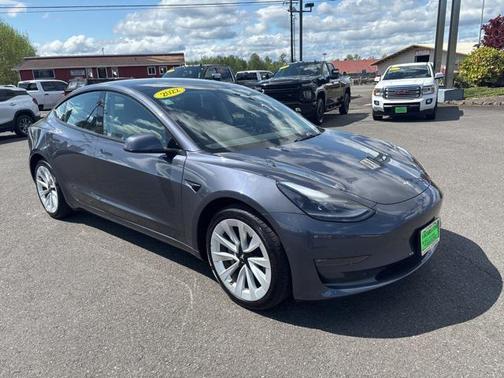 2022 Tesla Model 3 Long Range