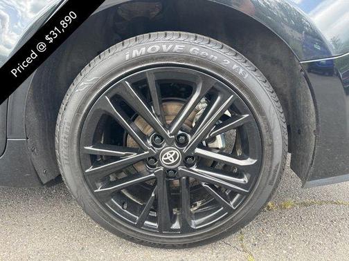 Midnight Black Metallic 2025 Toyota Camry SE