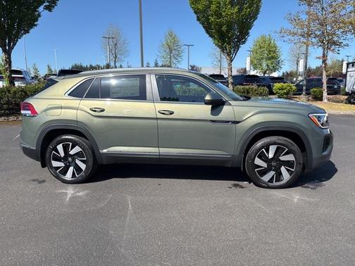 2025 Volkswagen Atlas Cross Sport 2.0T SEL