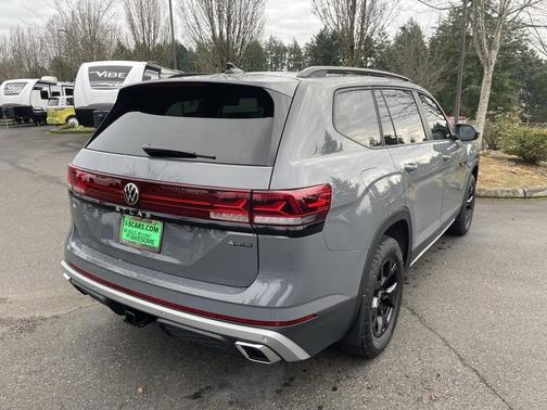 2026 Volkswagen Atlas 2.0T Peak Edition