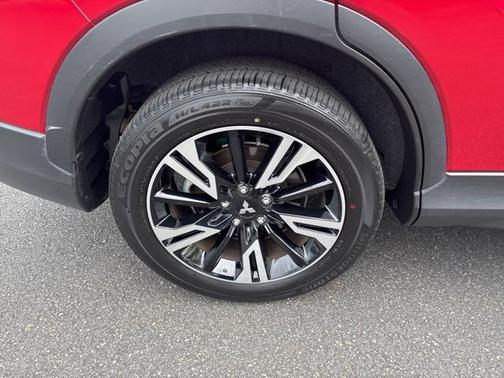 2024 Mitsubishi Eclipse Cross SE