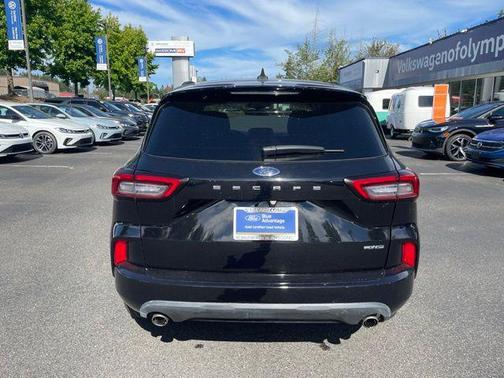 Agate Black Metallic 2023 Ford Escape ST-Line