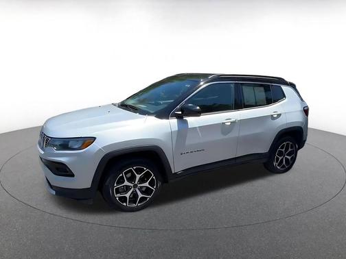 Silver Zynith Metallic Clearcoat 2025 Jeep Compass Limited