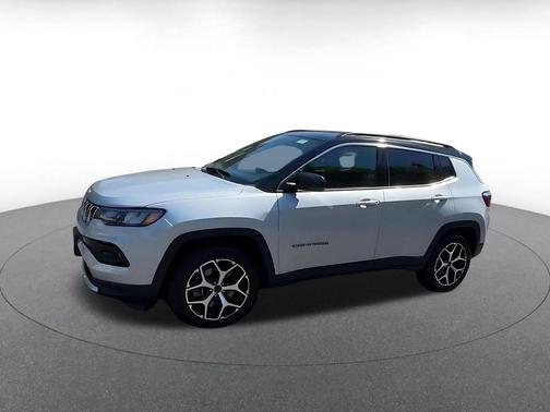 Silver Zynith Metallic Clearcoat 2025 Jeep Compass Limited