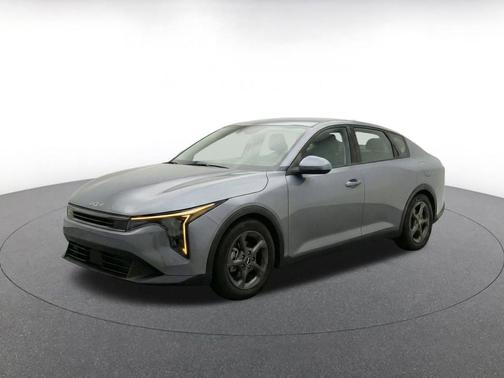 Steel Gray 2025 Kia K4 LXS