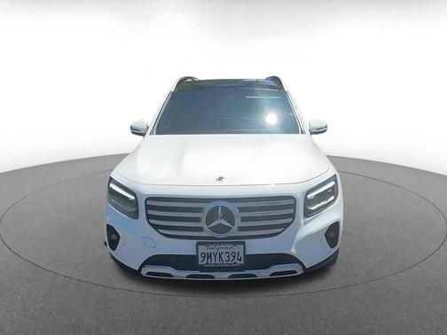 Polar White 2025 Mercedes-Benz GLB 250 Base