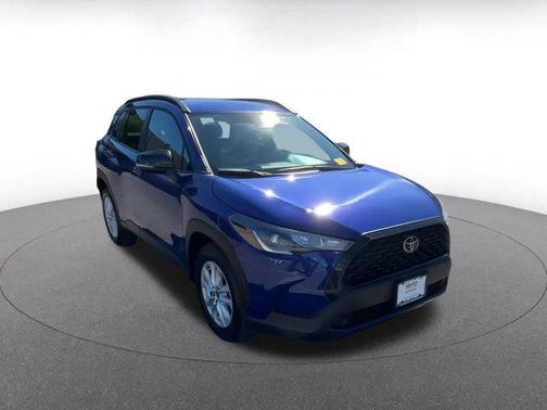 2025 Toyota Corolla Cross LE