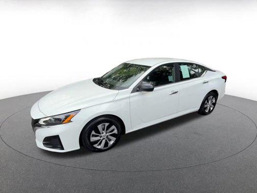 2024 Nissan Altima S FWD