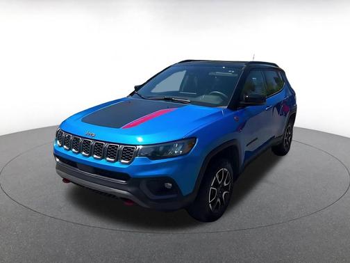 Hydro Blue Pearlcoat 2025 Jeep Compass Trailhawk