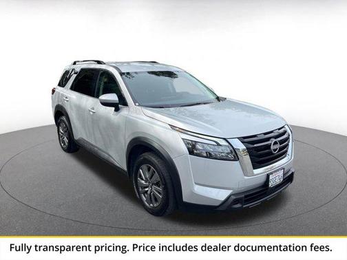 Brilliant Silver Metallic 2025 Nissan Pathfinder SV FWD