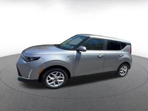 Steel Gray 2025 Kia Soul LX