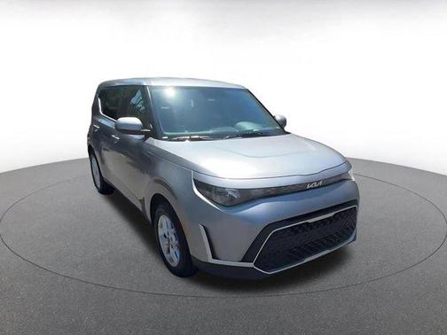 Steel Gray 2025 Kia Soul LX