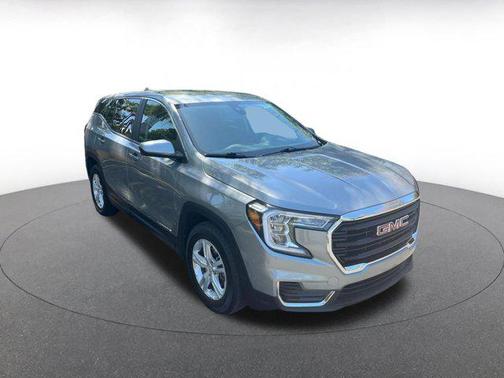 Sterling Metallic 2024 GMC Terrain SLE