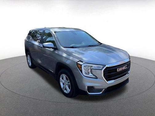 Sterling Metallic 2024 GMC Terrain SLE