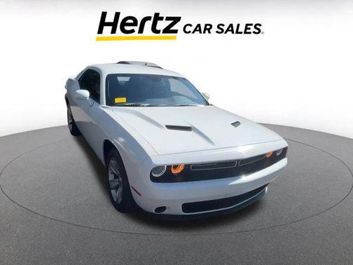 2022 Dodge Challenger SXT
