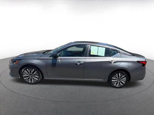 Gun Metallic 2025 Nissan Altima SV FWD