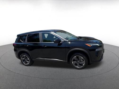 Super Black 2025 Nissan Rogue SV
