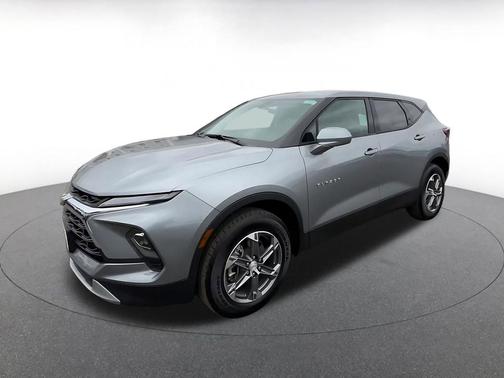 Sterling Gray Metallic 2025 Chevrolet Blazer 2LT