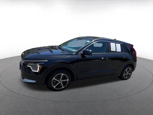 Aurora Black Pearl 2026 Kia Niro LX