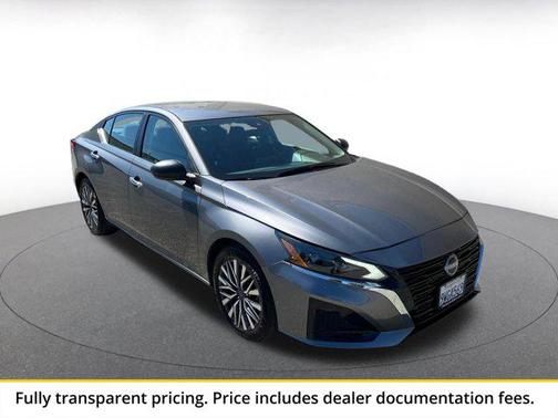 Gun Metallic 2025 Nissan Altima SV FWD