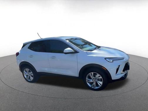 Summit White 2025 Buick Encore GX Preferred