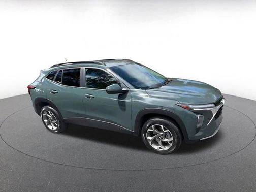 Cypress Gray 2025 Chevrolet Trax LT