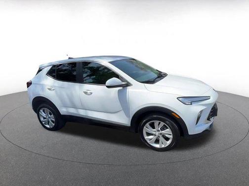 Summit White 2025 Buick Encore GX Preferred