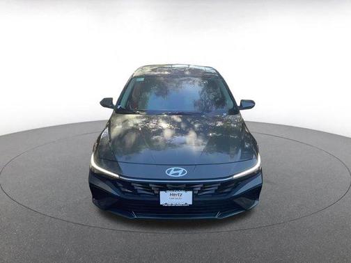 2025 Hyundai ELANTRA HEV Limited