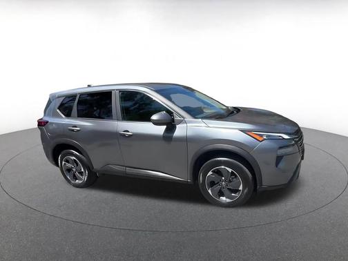 Gun Metallic 2025 Nissan Rogue SV