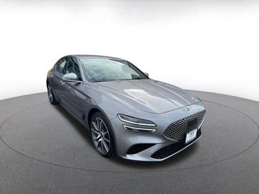 2025 Genesis G70 2.5T RWD