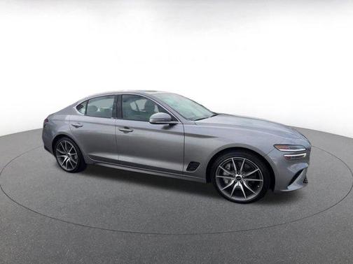 2025 Genesis G70 2.5T RWD