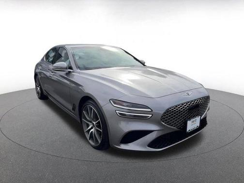 2025 Genesis G70 2.5T RWD