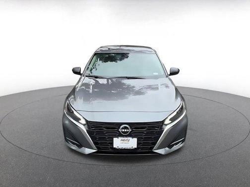 Gun Metallic 2025 Nissan Altima SV FWD