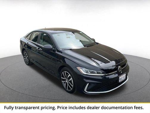 Deep Black Pearl 2025 Volkswagen Jetta 1.5T SE